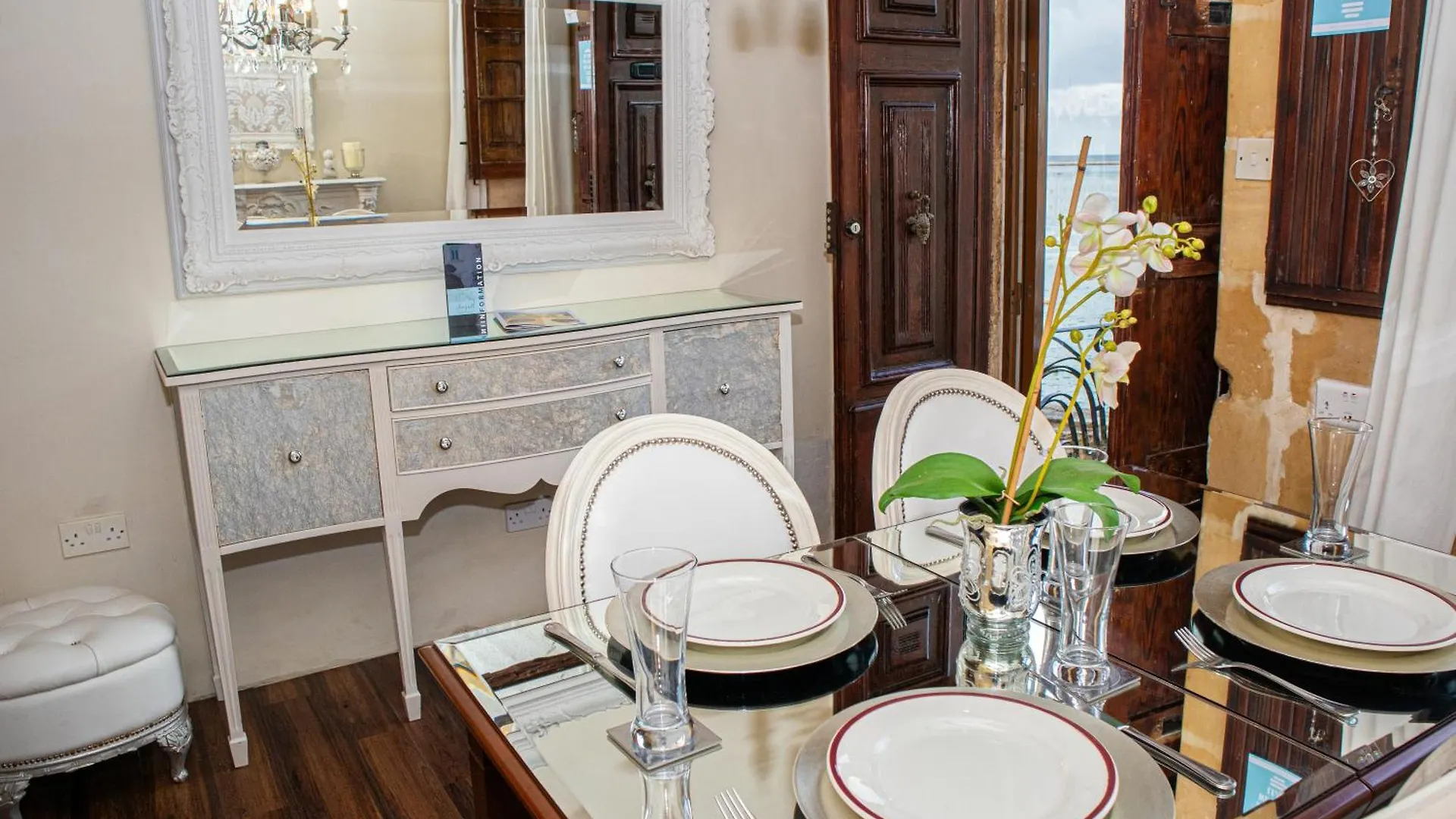Seagull Birgu - Waterfront Home Holiday home
